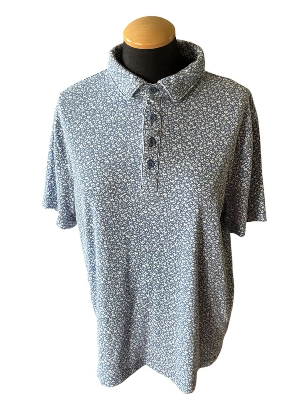 J.Crew Performance CoolMax Untucked Polo Shirt Men's Size Medium Blue Floral